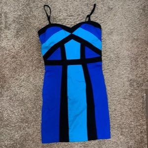 Stunning blue dress/ Size 3/4